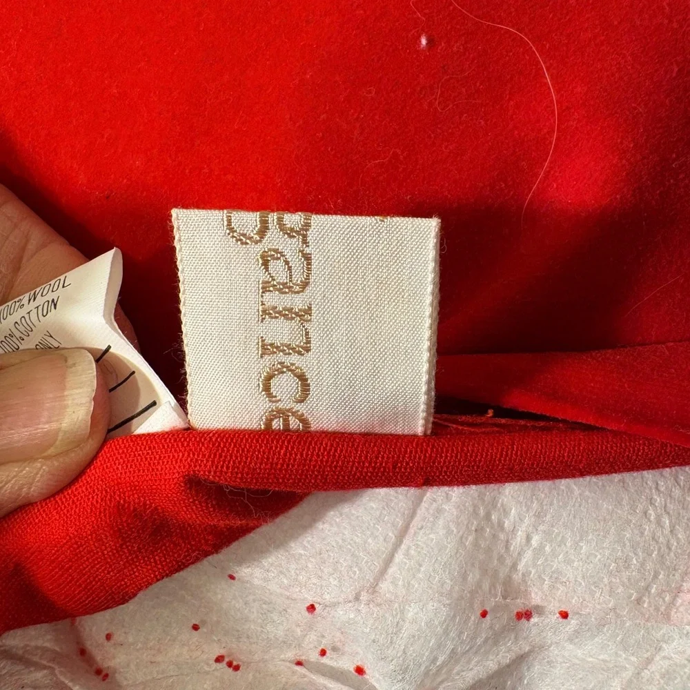 Imperial Elegance Handmade Wool Needlepoint Christmas Throw‎ Pillows 13 X 13